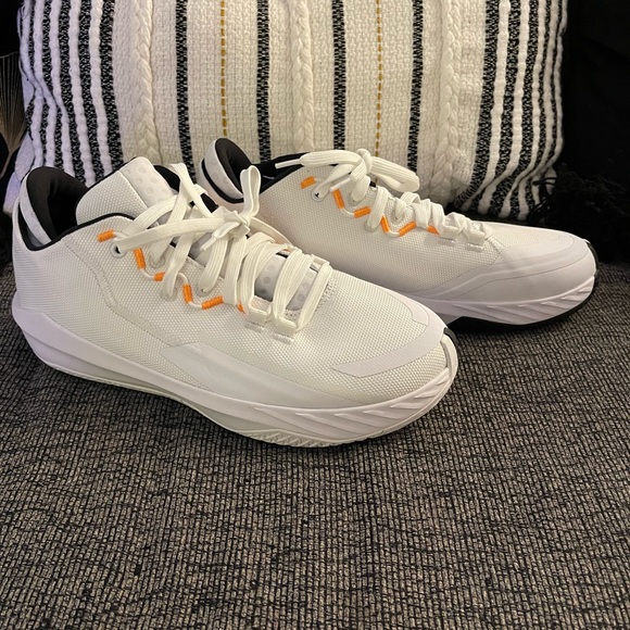 Snickers - Picture 5 of 8